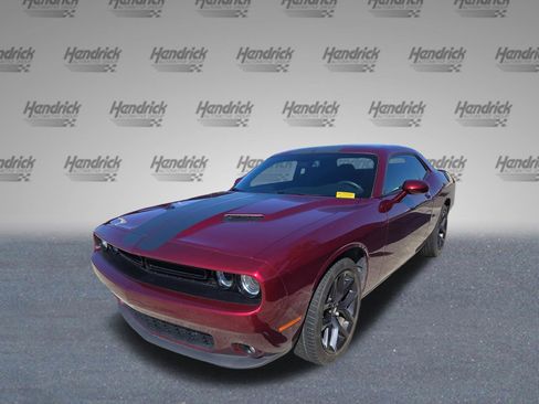 Used 2023 Dodge Challenger SXT w/ Blacktop Package image 4