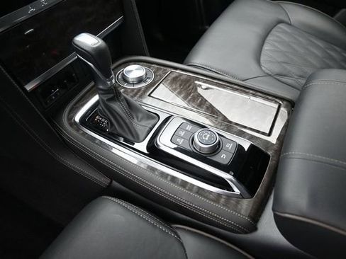 Used 2023 Nissan Armada Platinum w/ Captain's Chairs Package AWD/4WD image 19