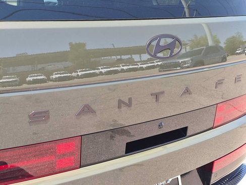 Used 2025 Hyundai Santa Fe Calligraphy FWD image 12