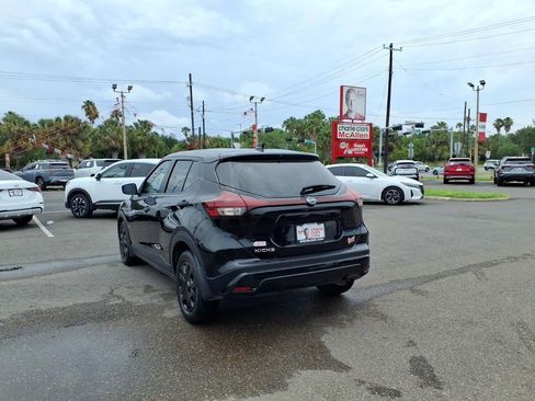 Used 2024 Nissan Kicks S FWD image 3