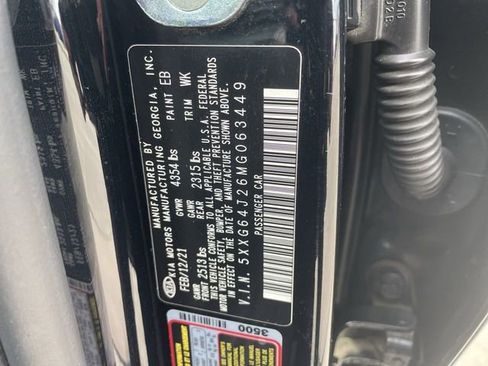 Used 2021 Kia K5 GT-Line image 32