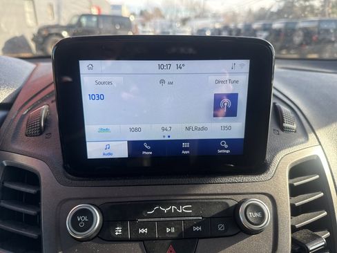 Used 2022 Ford Transit Connect XL image 25