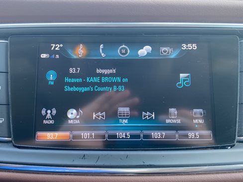 Used 2018 Buick Enclave Avenir w/ Avenir Technology Package AWD/4WD image 39