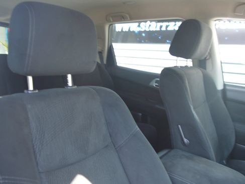 Used 2015 Nissan Pathfinder SV w/ Trailer Tow Package AWD/4WD image 27