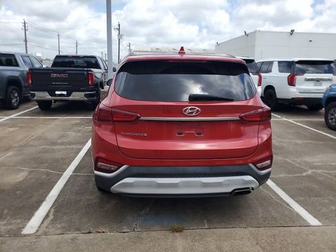Used 2019 Hyundai Santa Fe SEL image 5
