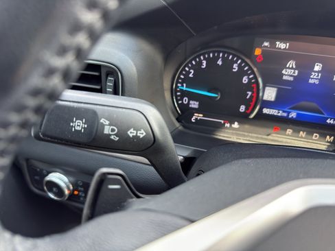 Used 2020 Ford Explorer Limited RWD image 27