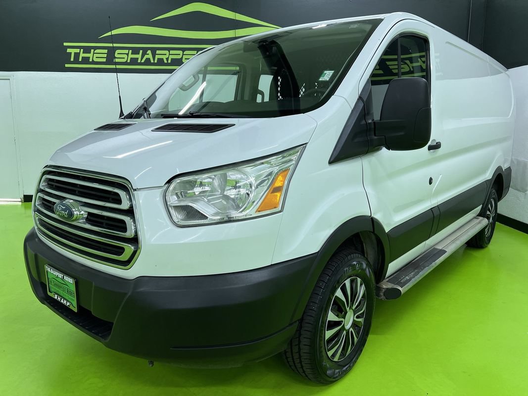 Used 2019 Ford Transit 250 130 Low Roof w/ Exterior Upgrade Package RWD image 5
