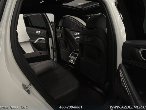 Used 2022 BMW X6 xDrive40i w/ M Sport Package AWD/4WD image 26