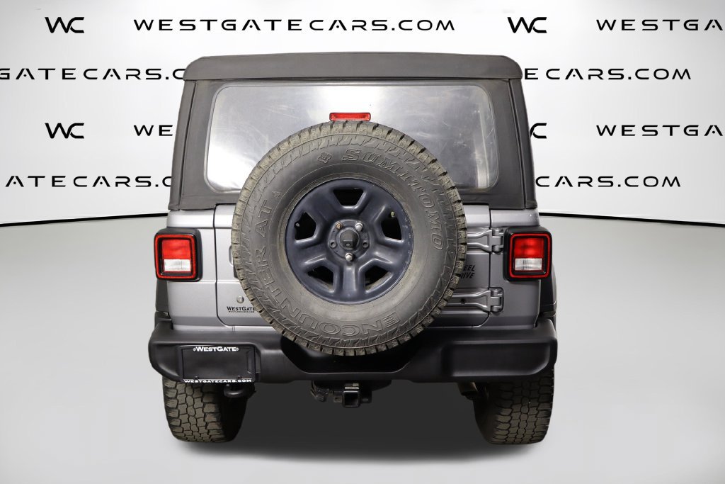 Used 2018 Jeep Wrangler Unlimited Sport AWD/4WD image 4