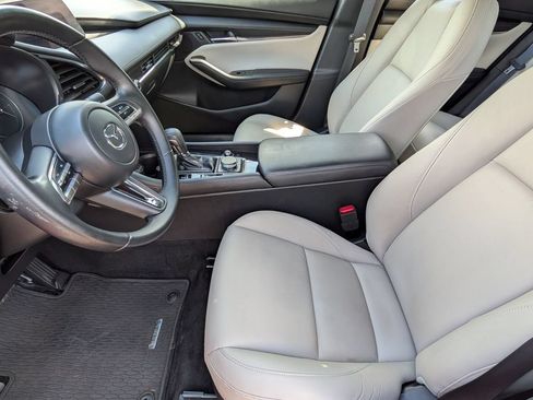 Used 2023 MAZDA MAZDA3 s FWD image 12