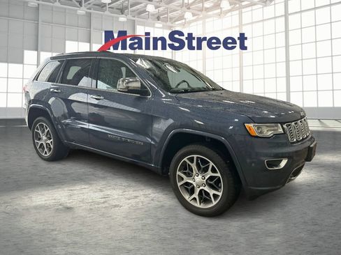 Used 2021 Jeep Grand Cherokee Overland AWD/4WD image 7