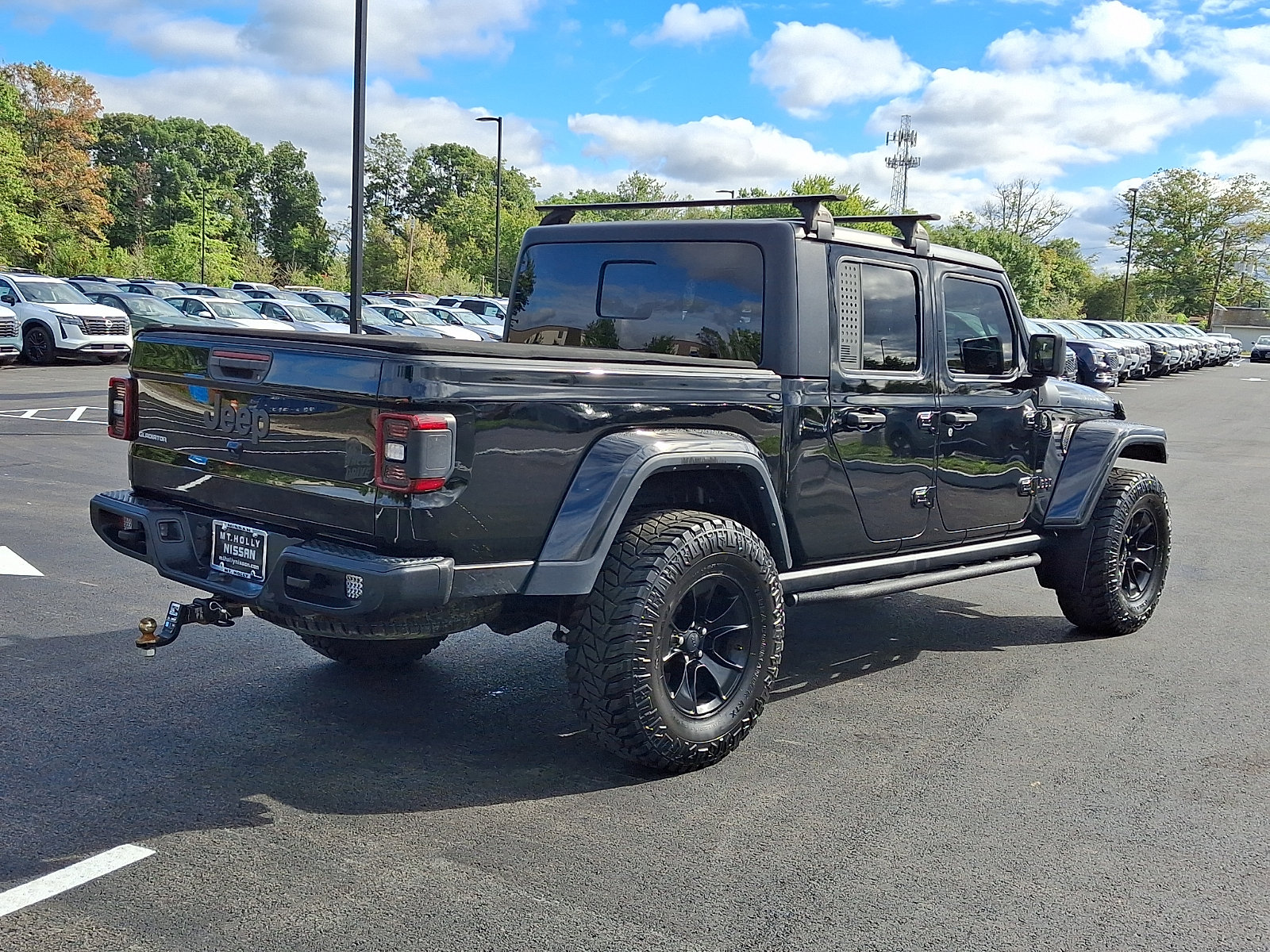 Used 2021 Jeep Gladiator Sport AWD/4WD image 7