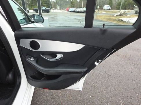 Used 2017 Mercedes-Benz C 300 4MATIC Sedan image 40