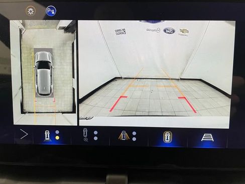 Certified 2025 Chevrolet Equinox LT w/ Convenience Package II image 4