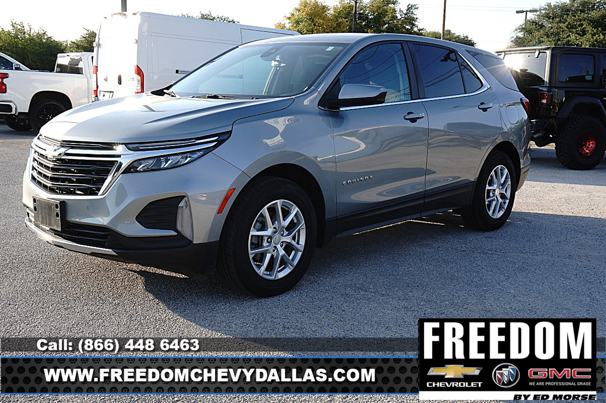 Used 2024 Chevrolet Equinox LT AWD/4WD image 3