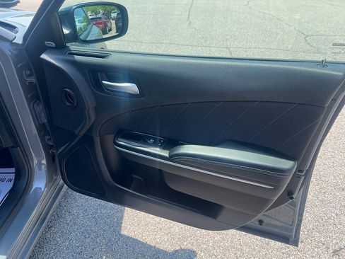 Used 2023 Dodge Charger SXT image 18