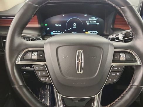 Used 2022 Lincoln Nautilus Reserve w/ Equipment Group 201A image 14