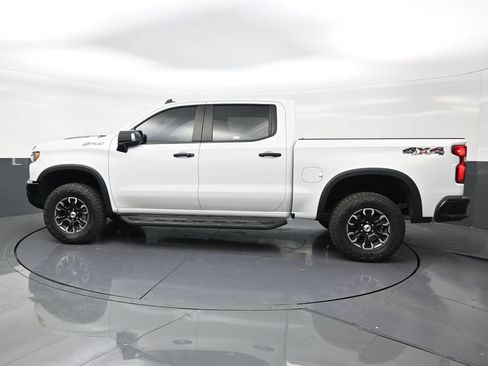 Used 2024 Chevrolet Silverado 1500 ZR2 w/ Technology Package AWD/4WD image 2