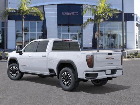 New 2026 GMC Sierra 2500 Denali Ultimate image 3