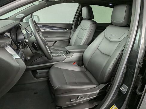 Certified 2023 Cadillac XT5 Premium Luxury w/ LPO, Floor Liner Package image 17