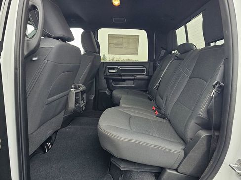 New 2025 RAM 3500 Big Horn AWD/4WD image 13