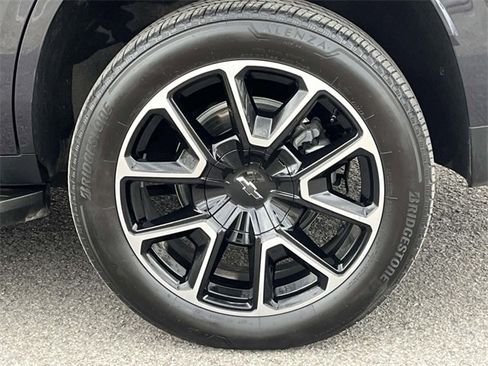 Used 2023 Chevrolet Tahoe RST w/ Luxury Package image 11