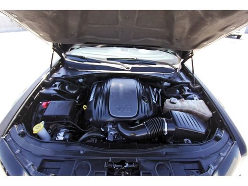 Used 2022 Chrysler 300 S image 32