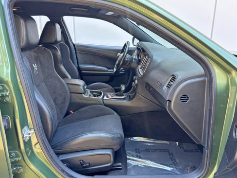 Used 2020 Dodge Charger Scat Pack RWD image 14