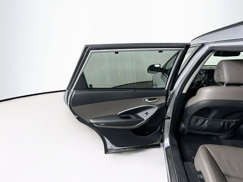 Used 2017 Hyundai Santa Fe SE w/ SE Premium Package 02 FWD image 25