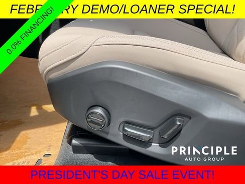 New 2026 Volvo XC60 B5 Plus w/ Protection Package Premier image 25