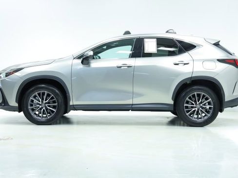 Used 2024 Lexus NX 250 FWD w/ Cold Area Package image 4