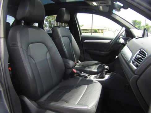 Used 2017 Audi Q3 2.0T Premium Plus w/ Premium Plus Package AWD/4WD image 25