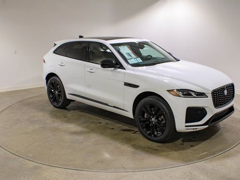 New 2026 Jaguar F-PACE R-Dynamic S image 7