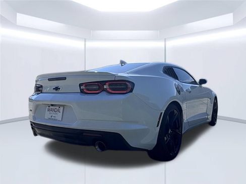 Used 2021 Chevrolet Camaro LT w/ RS Package RWD image 5