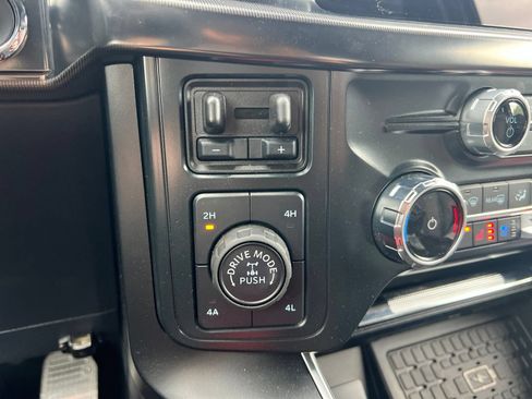 Used 2025 Ford F150 Raptor AWD/4WD image 22