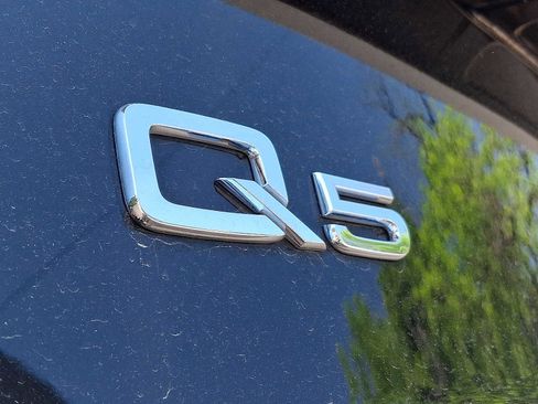 Certified 2021 Audi Q5 Premium AWD/4WD image 30