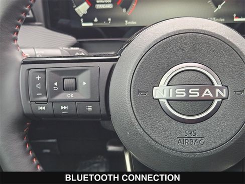 New 2026 Nissan Kicks SR image 25