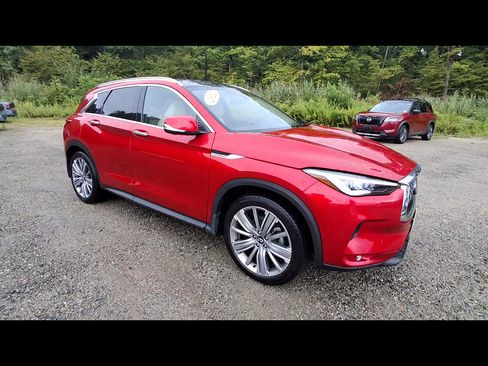 Used 2022 INFINITI QX50 Sensory AWD/4WD image 2