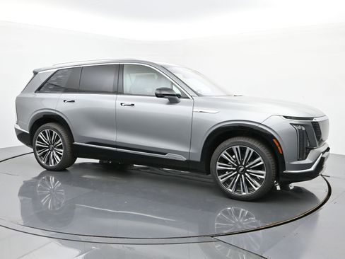 New 2026 Cadillac Vistiq Premium Luxury w/ LPO, Floor Liner Package image 7