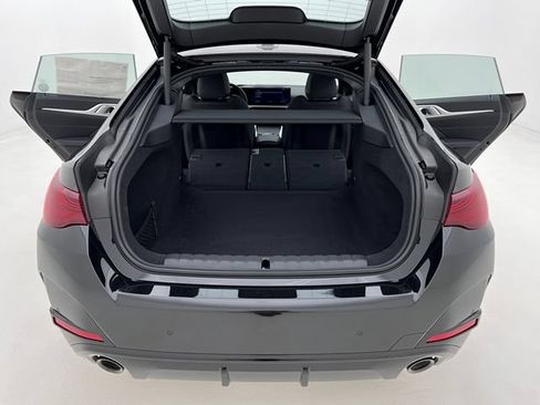 New 2026 BMW 430i xDrive w/ M Sport Package AWD/4WD image 7