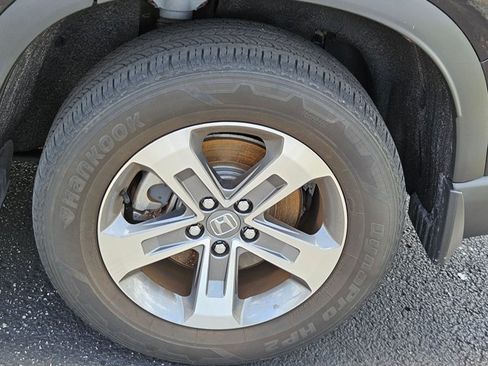 Used 2024 Honda Pilot EX-L image 6