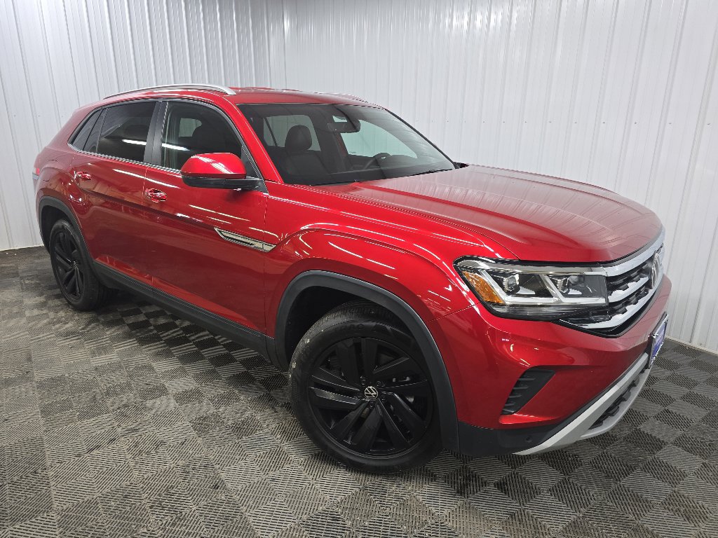 Used 2022 Volkswagen Atlas Cross Sport SE w/ Black Wheel Package AWD/4WD image 7