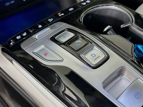 Used 2022 Hyundai Tucson Limited image 18