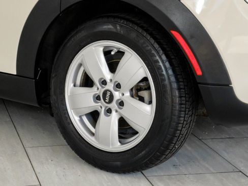 Used 2016 MINI Cooper 4-Door Hardtop FWD image 51