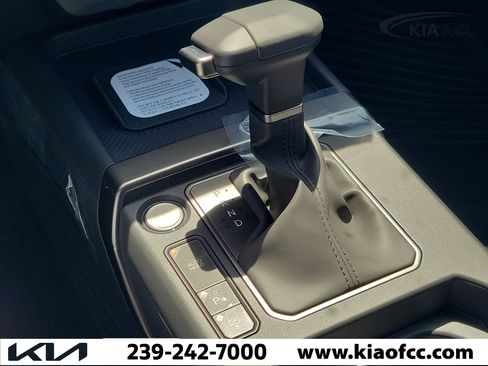 New 2027 Kia Seltos S FWD image 30