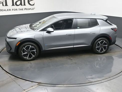 New 2026 Chevrolet Equinox EV LT w/ Comfort Package image 36