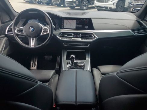 Used 2023 BMW X5 xDrive40i w/ M Sport Package AWD/4WD image 17