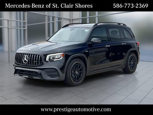 Used 2021 Mercedes-Benz GLB 35 AMG 4MATIC image 1