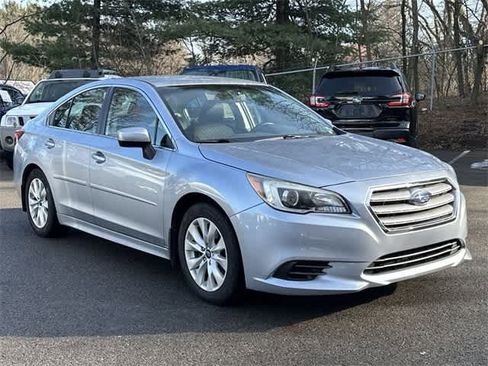 Used 2016 Subaru Legacy 2.5i Premium image 18