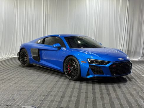 Used 2021 Audi R8 V10 RWD image 5